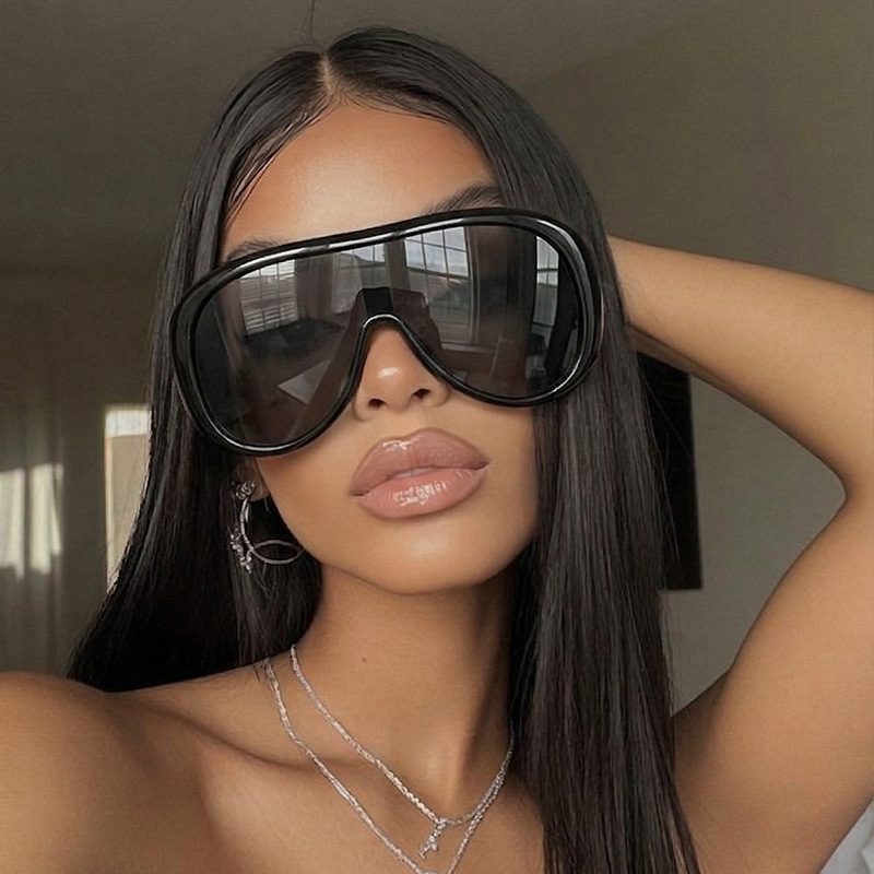 Oversized One Piece Large Fram - Sunglasses Cat Eye recensie en prijs